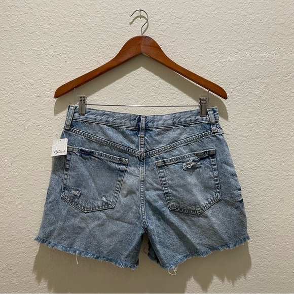 NWT Free People distressed denim shorts mid rise ripped size 28 - Picture 11 of 14